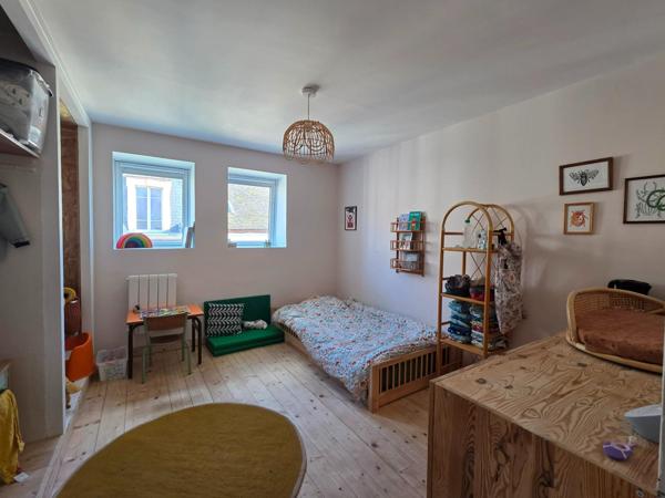 Maison à CHERBOURG-EN-COTENTIN, 50100 - 6 pièces 140m²