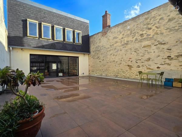 Maison à CHERBOURG-EN-COTENTIN, 50100 - 6 pièces 140m²