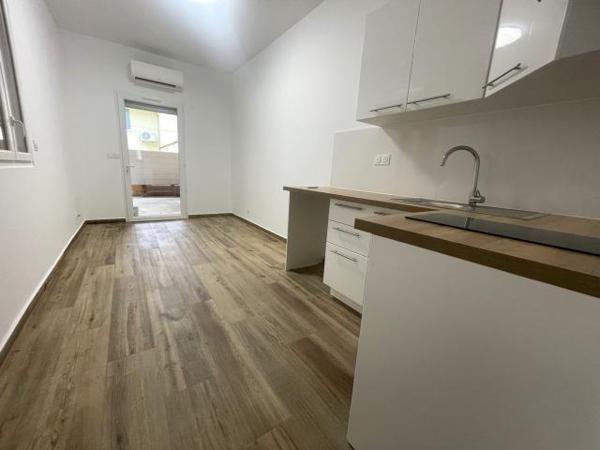 Appartement à louer - 1 pièce - 18 m² Montauban (82000)