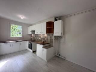 Appartement 4 pièces                                        - 38120 Saint-Égrève Réf : 5375
