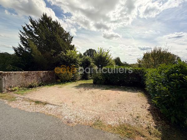 Vente
                Maison180 m² - 7 Pièces -
                    POCE SUR CISSE (37530)