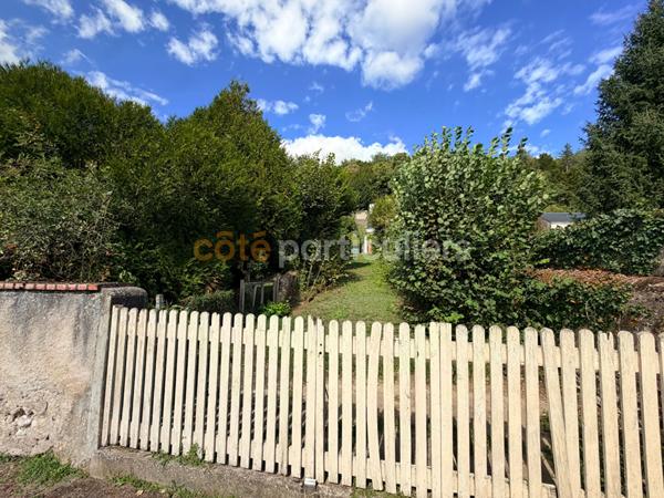 Vente
                Maison180 m² - 7 Pièces -
                    POCE SUR CISSE (37530)