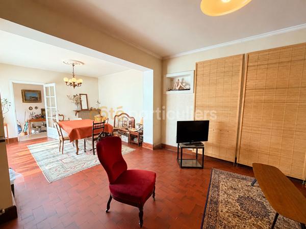 Vente
                Maison180 m² - 7 Pièces -
                    POCE SUR CISSE (37530)