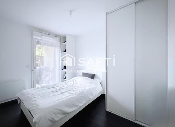 Beau T2 bis rénové – Terrasse, balcon et parking