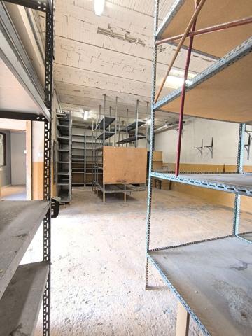Entrepôt / local Le Cannet 56 m2 - LE CANNET