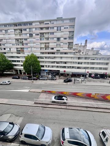 Appartement à SAINT-ETIENNE, 42100 - 4 pièces 92m²