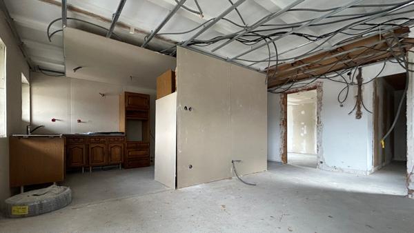 Maison rénovée + Grange