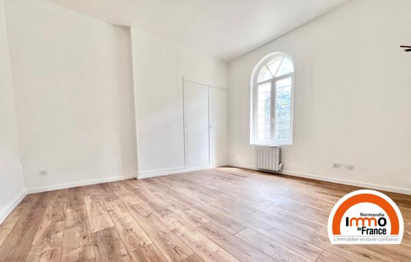 ROUEN - SAINT MARC - Appartement T2 de 51.80M² + cour privative