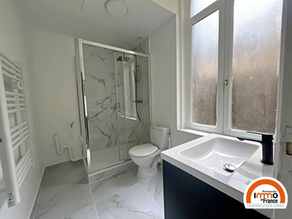 ROUEN - SAINT MARC - Appartement T2 de 51.80M² + cour privative