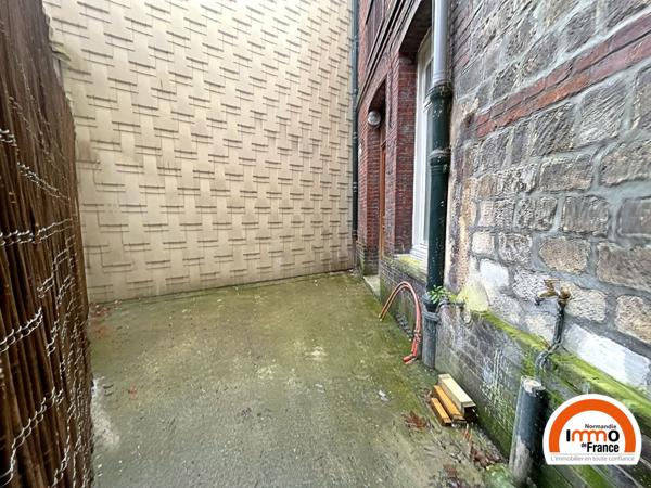 ROUEN - SAINT MARC - Appartement T2 de 51.80M² + cour privative