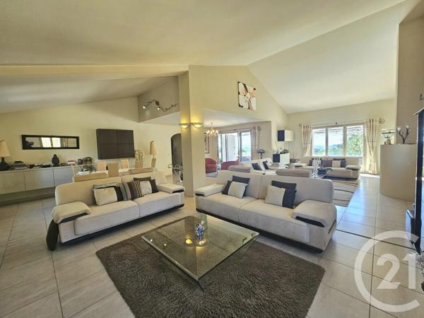 Maison à vendre  6 pièces - 312 m 2   LA CADIERE D AZUR  - 83