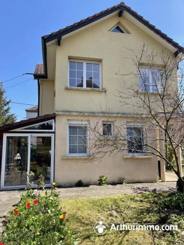 Vente Maison 8 pièces 105 m2 à Valentigney