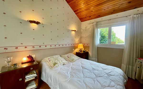 Maison à vendre    3 pièces • 142 m2 Viella