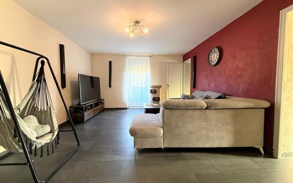 Maison à vendre    3 pièces •  Moyeuvre-Grande