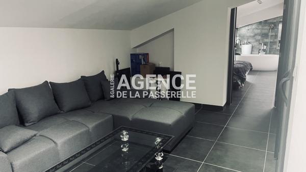 Immeuble 220 m²