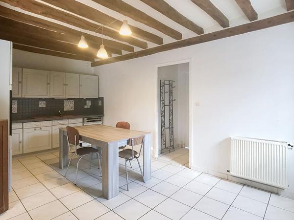 Charmante longère de 130 m² à Brain-sur-Allonnes