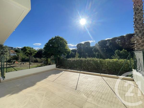 Appartement F2 à vendre  2 pièces - 46,57 m 2   ST LAURENT DU VAR  - 06
