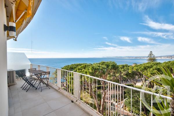 Appartement F2 à vendre  2 pièces - 58,15 m 2   NICE  - 06