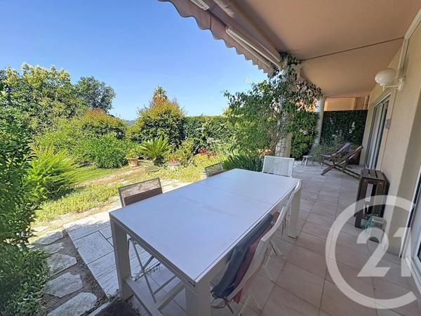 Appartement F3 à vendre  3 pièces - 99 m 2   MANDELIEU LA NAPOULE  - 06