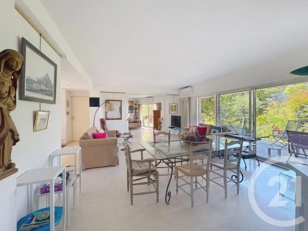 Appartement F3 à vendre  3 pièces - 99 m 2   MANDELIEU LA NAPOULE  - 06