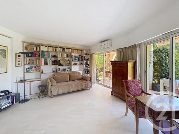 Appartement F3 à vendre  3 pièces - 99 m 2   MANDELIEU LA NAPOULE  - 06
