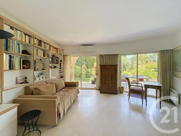 Appartement F3 à vendre  3 pièces - 99 m 2   MANDELIEU LA NAPOULE  - 06
