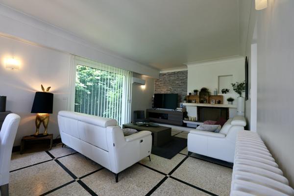 VILLA 210m2 T8 Terrain 1217m2