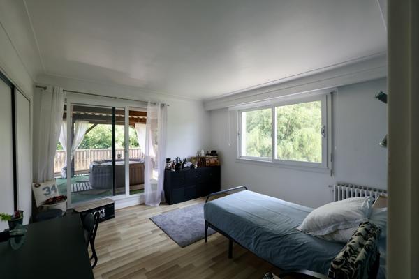 VILLA 210m2 T8 Terrain 1217m2