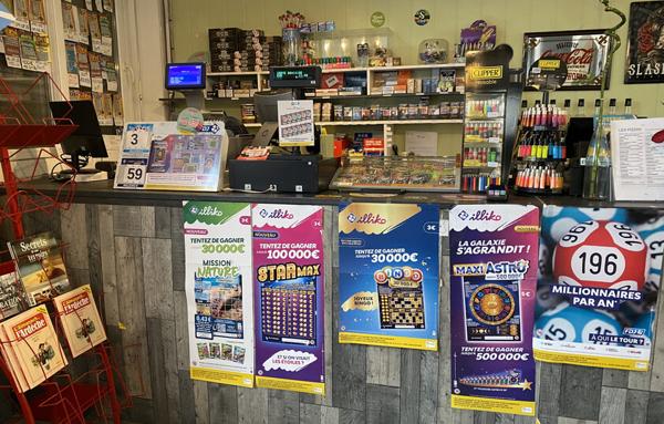 BAR-RESTAURANT-PIZZERIA ST-FORTUNAT-SUR EYRIEUX (07)