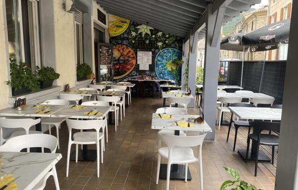 BAR-RESTAURANT-PIZZERIA ST-FORTUNAT-SUR EYRIEUX (07)