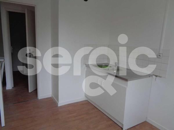 Location 1 Pieces 32 59370 Mons En Baroeul 15 0554 01 0030