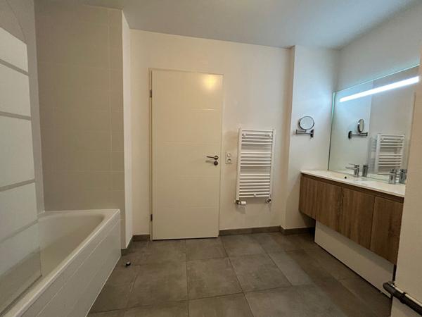 Appartement à louer Lormont : 3 pièces, 61m² avec 2 chambre(s) à 760€ - AJP Immobilier Saint Andre de Cubzac