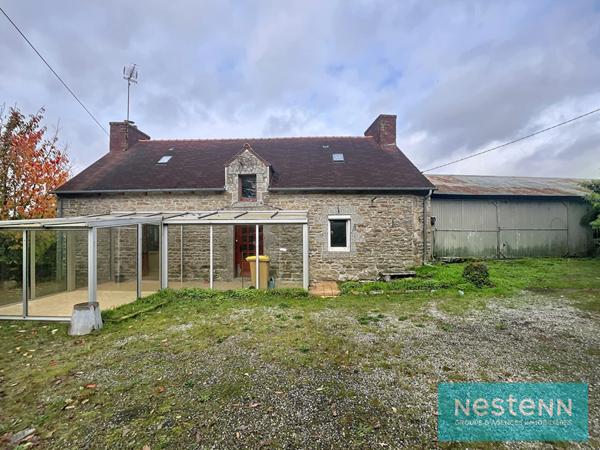 Maison à vendre à Plaintel - 2 pièces avec grand terrain