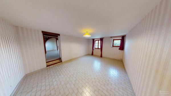 Maison de bourg en pierre   Saint-Lubérant-en-Vergonois