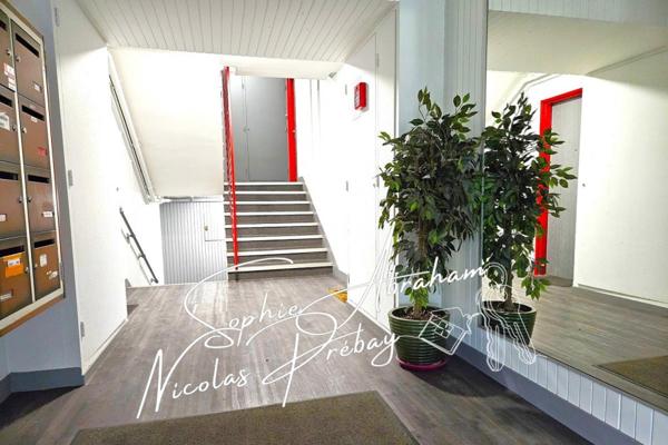 Bel appartement  2 pièces, cave et parking à PITHIVIERS