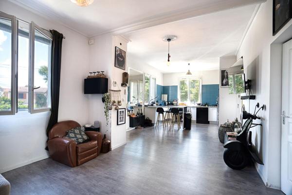 Maison au calme avec potentiel locatif  dans un écrin de verdure