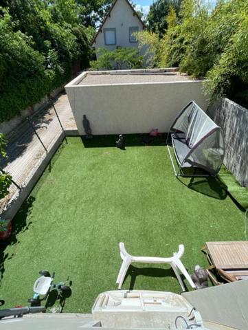 Maison au calme avec potentiel locatif  dans un écrin de verdure