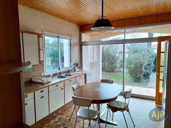 Vente maison La Roche Sur Yon : 333 000 € - AJP Immobilier La Roche-sur-Yon