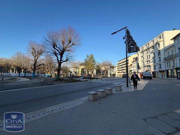 Appartement à louer 3 pièces 70.9m²