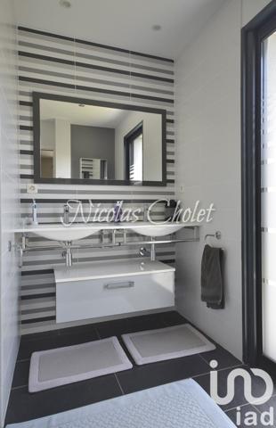 Maison d’architecte 7 pièces de 165 m² à Saint-Clément-de-la-Place (49370)