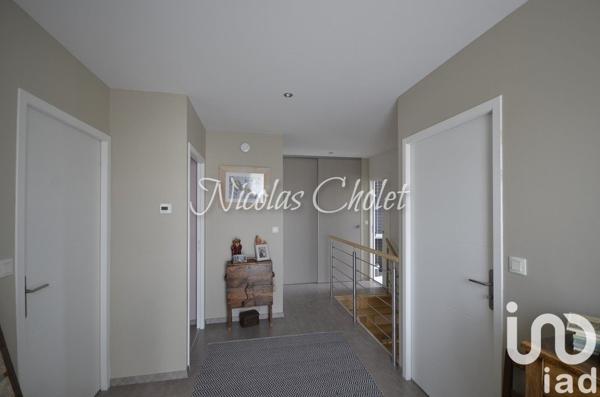 Maison d’architecte 7 pièces de 165 m² à Saint-Clément-de-la-Place (49370)