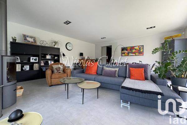 Maison d’architecte 7 pièces de 165 m² à Saint-Clément-de-la-Place (49370)