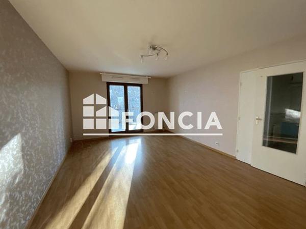 Location Appartement 2 pièces 53 m² - 36 RUE ANDRE ET YVONNE MEYNIER Rennes 35000