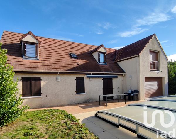 Maison à vendre 7 pièces 154 m² Vaux-le-Pénil