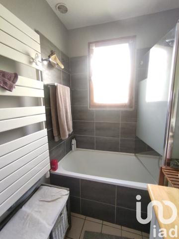 Maison à vendre 7 pièces 154 m² Vaux-le-Pénil