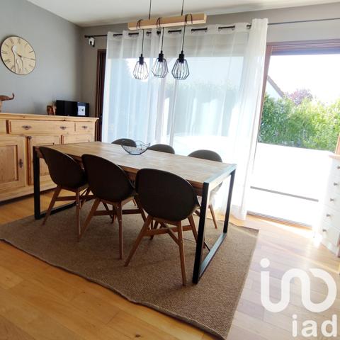 Maison à vendre 7 pièces 154 m² Vaux-le-Pénil