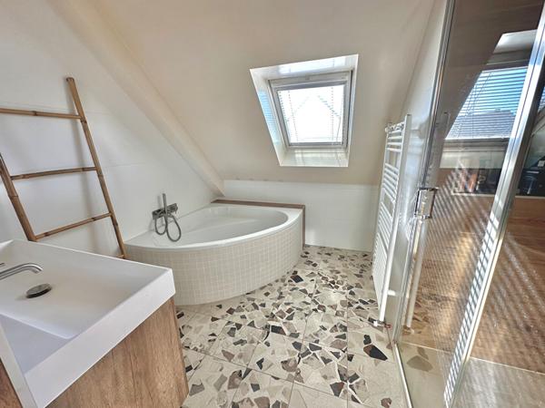 A VENDRE - Maison 144 m² - LA RICHE