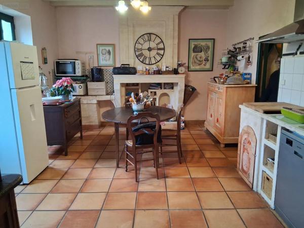 Achat - Maison | Maison Berson 33390 8 pièces 335 m 2 1700 m 2