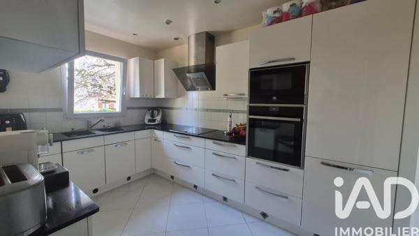 Maison à vendre 5 pièces 117 m² Thorigny-sur-Marne