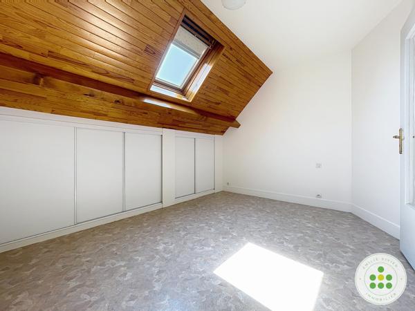 Maison 9 pièces - 209 m²